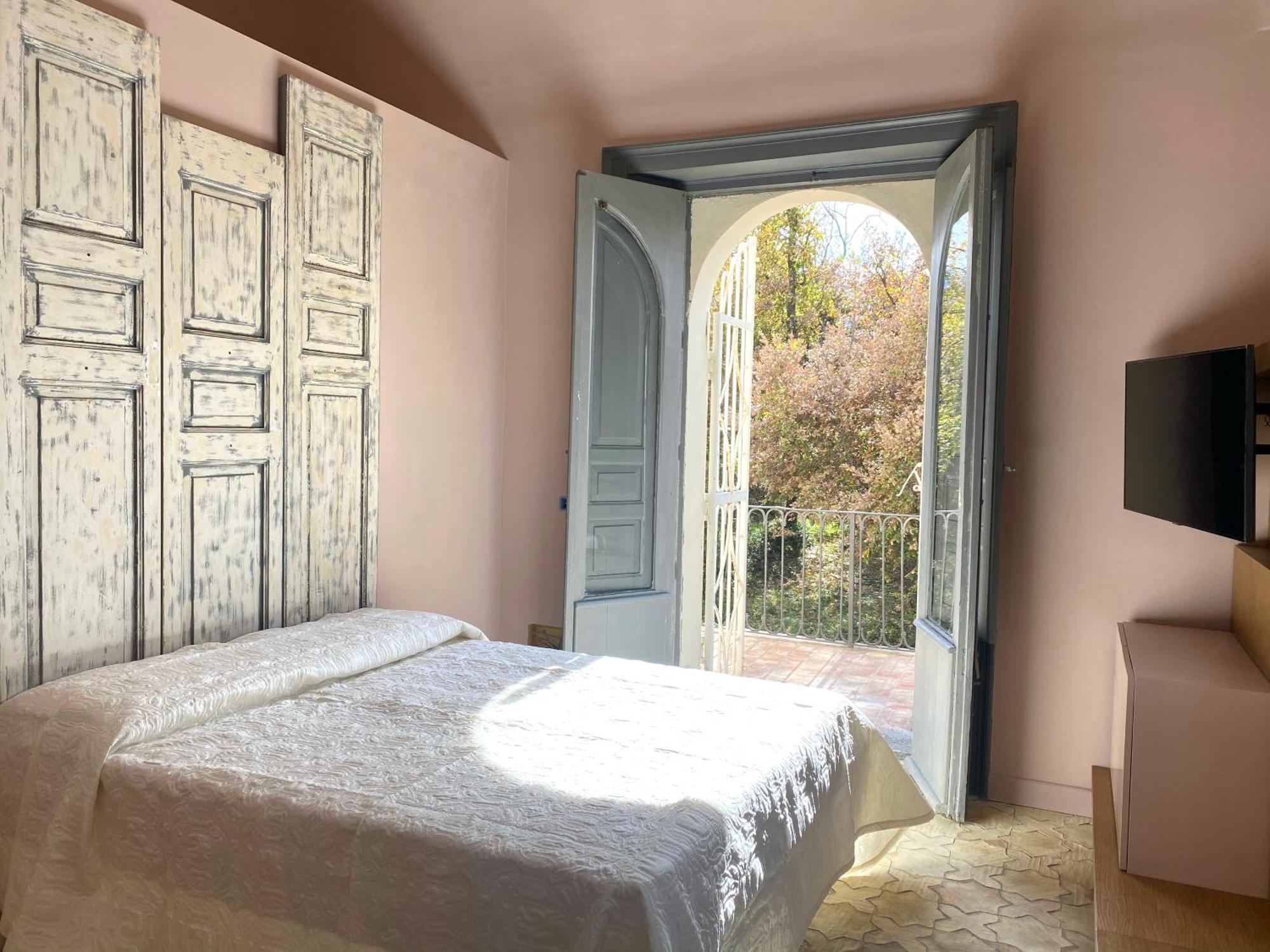 Campore Etna Wines And Resort รานดัซโซ ภายนอก รูปภาพ